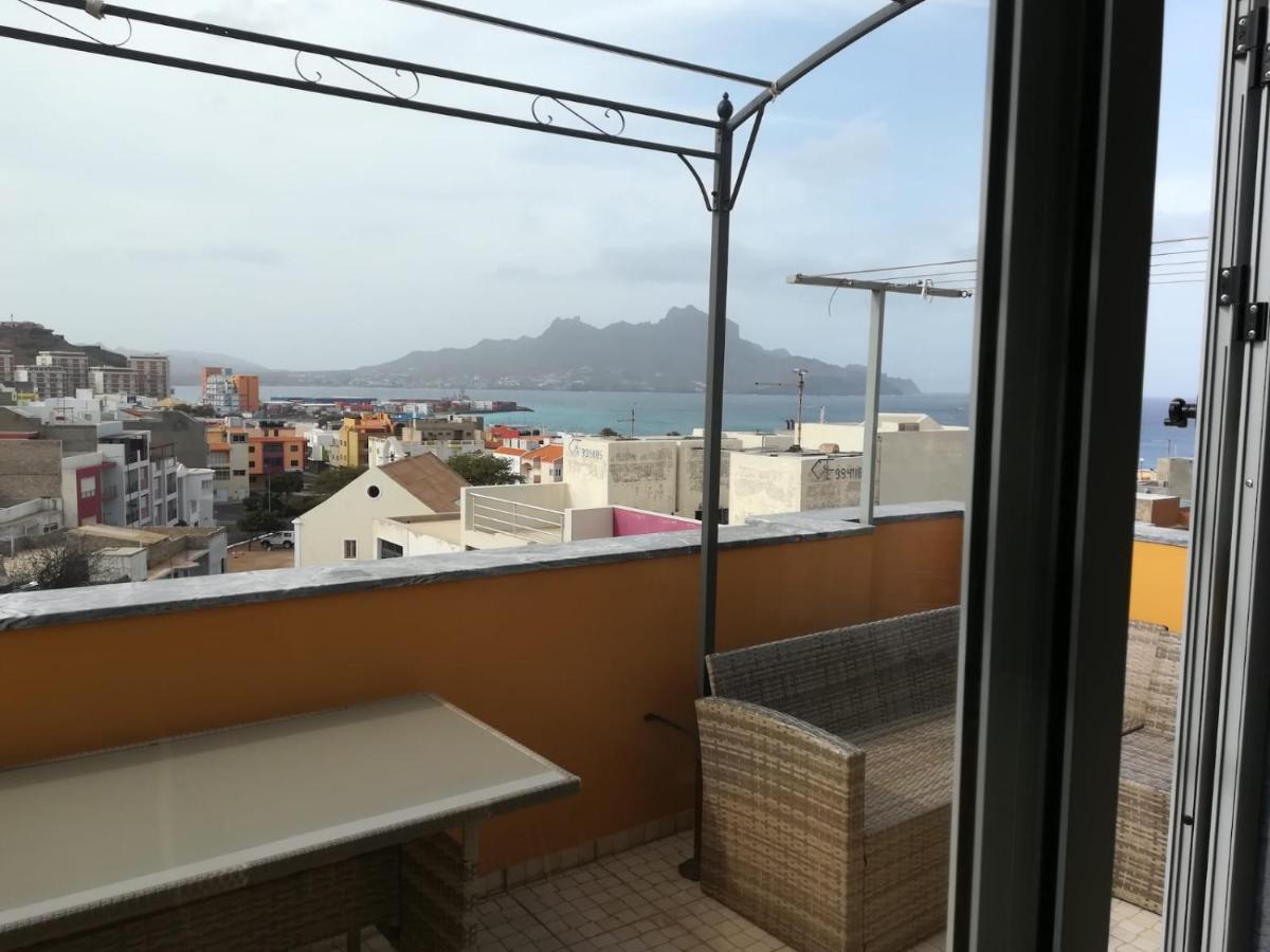 Private Apartament Celestina & Carlos Mindelo Ngoại thất bức ảnh